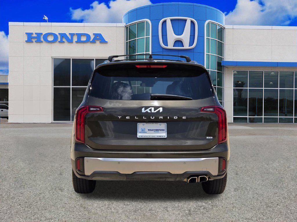 Used 2025 Kia Telluride S AWD/4WD image 4