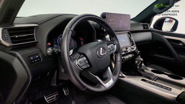 Used 2022 Lexus LX 600 F Sport w/ Accessory Package (Z1) AWD/4WD image 50