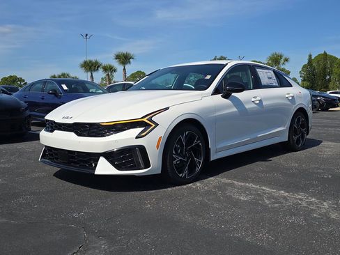 New 2026 Kia K5 GT-Line w/ GT-Line Red Interior Package image 4