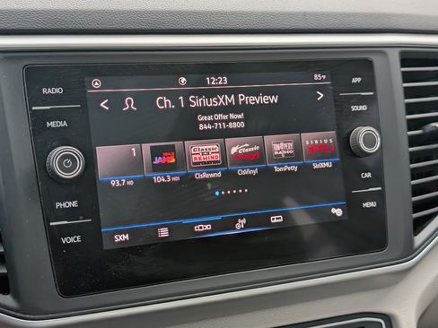 Used 2021 Volkswagen Atlas SE w/ Panoramic Sunroof Package FWD image 30