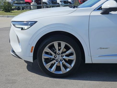 Used 2022 Buick Envision Avenir w/ Technology Package II FWD image 10