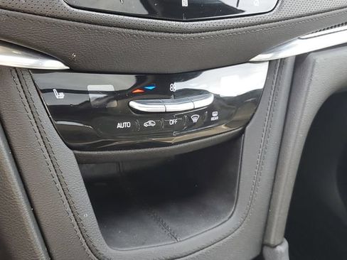 Used 2021 Cadillac XT5 Sportv AWD/4WD image 23