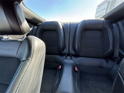 Used 2017 Ford Mustang Shelby GT350 image 24