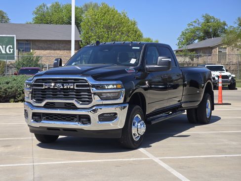 New 2026 RAM 3500 Tradesman image 2