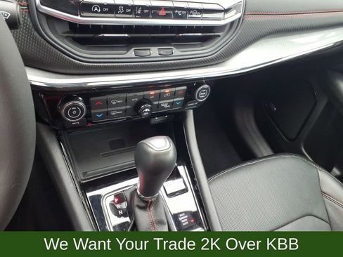 Used 2023 Jeep Compass Trailhawk w/ Trailhawk Elite Group image 15