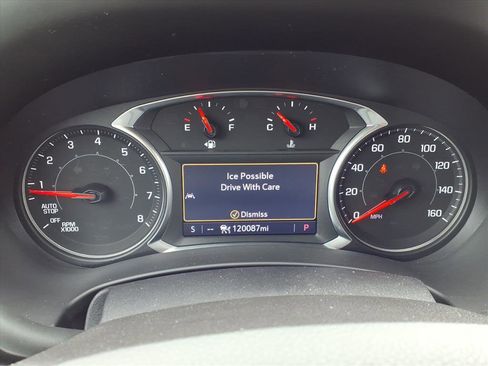 Used 2019 GMC Terrain SLT w/ Preferred Package image 28