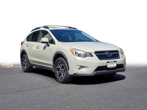 Used 2013 Subaru Crosstrek 2.0i Limited AWD/4WD image 1