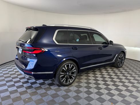 Used 2026 BMW X5 xDrive50e AWD/4WD image 9