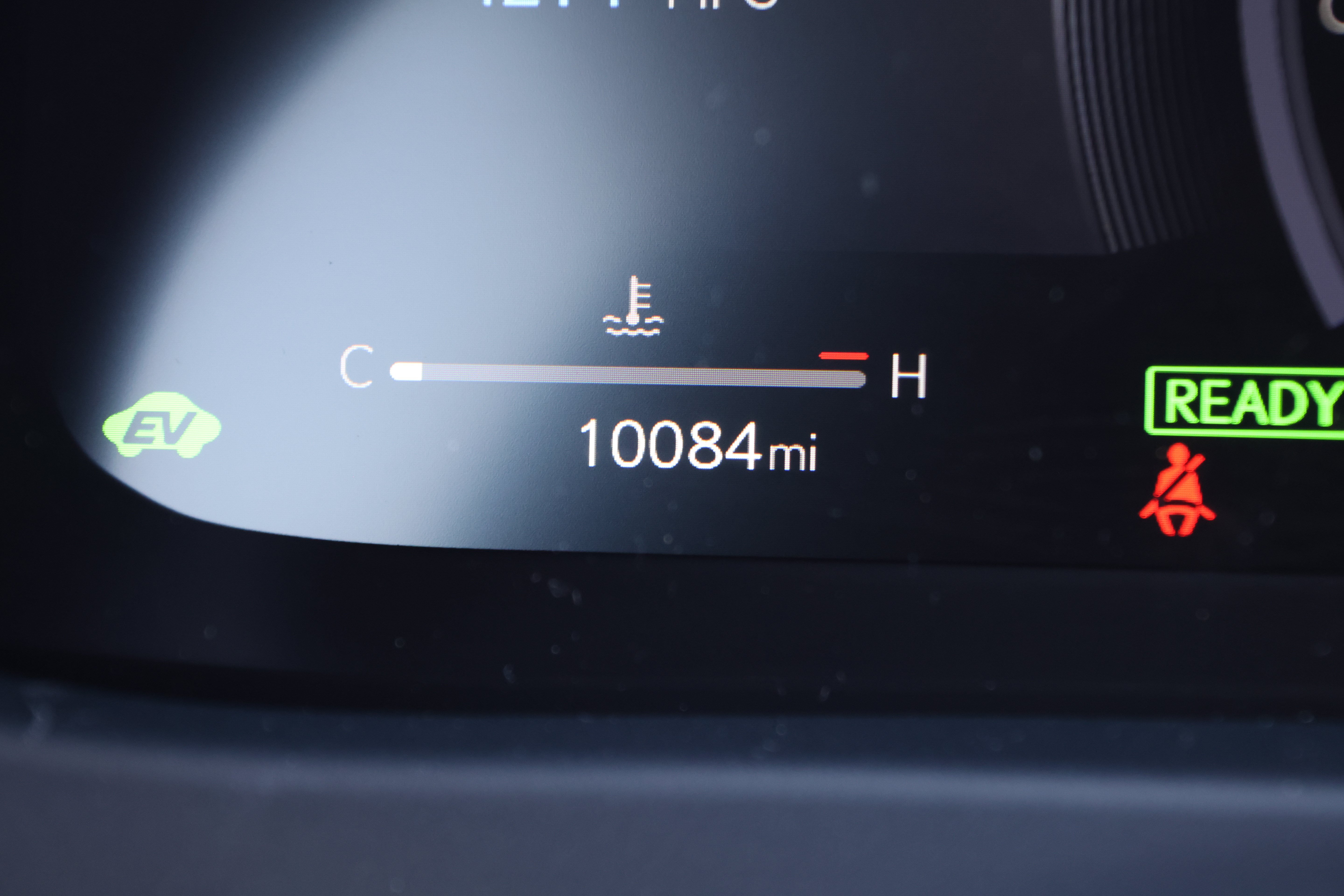Used 2025 Lexus UX 300h FWD w/ Accessory Package (Z1) image 16