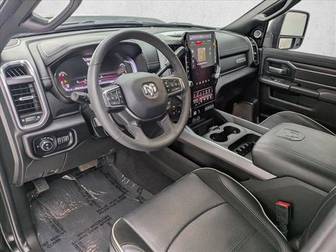 Used 2025 RAM 2500 Laramie image 10