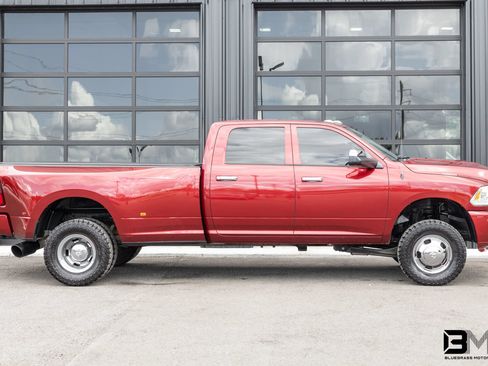 Used 2015 RAM 3500 Tradesman w/ Chrome Appearance Group AWD/4WD image 9