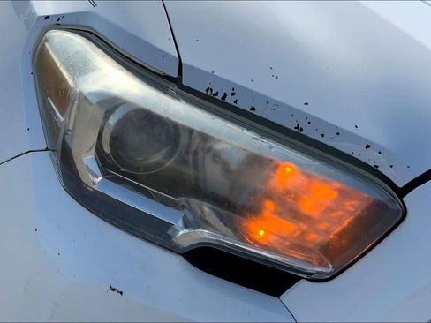 Used 2017 Toyota Tacoma SR5 image 26