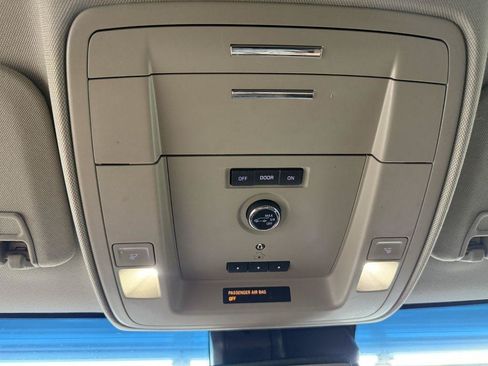 Used 2020 GMC Yukon XL Denali AWD/4WD image 24