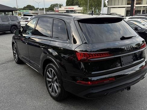 Used 2023 Audi Q7 2.0T Premium Plus w/ Premium Plus Package AWD/4WD image 14