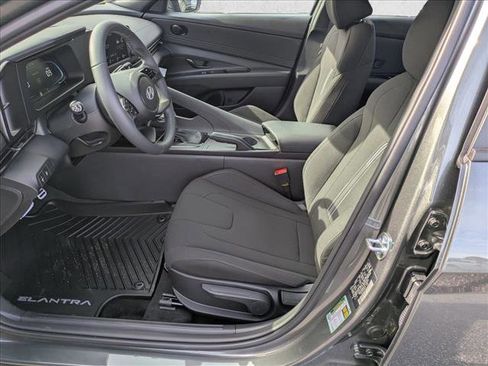 New 2026 Hyundai Elantra Sport image 4