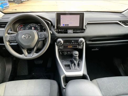 Used 2024 Toyota RAV4 XLE image 14