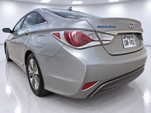 Used 2013 Hyundai Sonata Limited FWD image 6