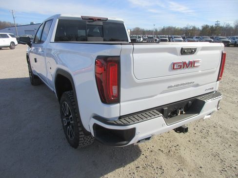 New 2026 GMC Sierra 1500 AT4 image 8