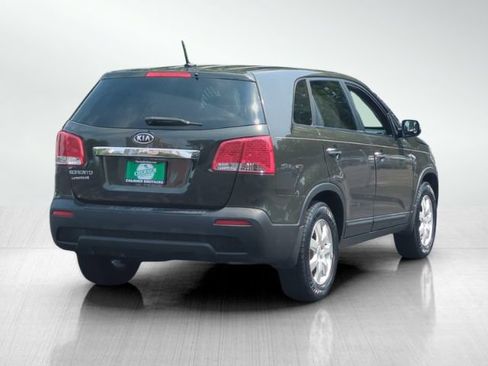 Used 2012 Kia Sorento FWD image 4