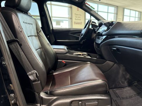 Used 2024 Honda Ridgeline Black Edition image 25