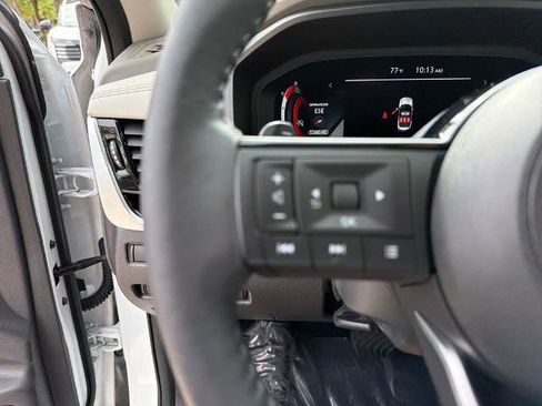Certified 2024 Nissan Rogue SL FWD image 20