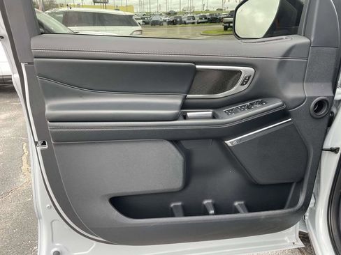 New 2026 Ford Expedition Platinum w/ Stealth Appearance Package AWD/4WD image 15