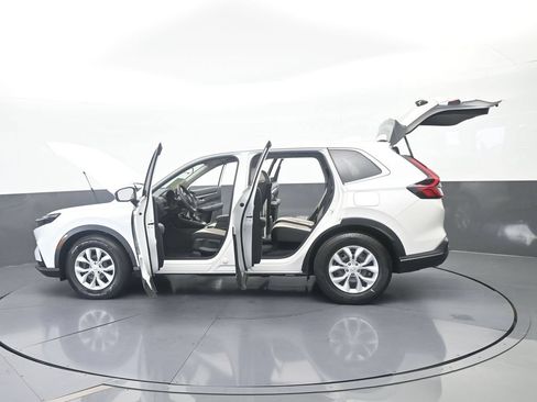 Used 2025 Honda CR-V LX image 70