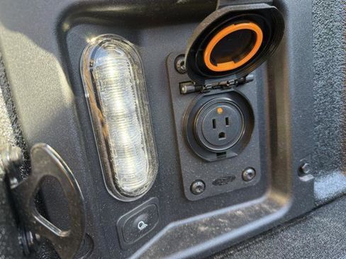 New 2025 Ford Maverick Lariat image 27