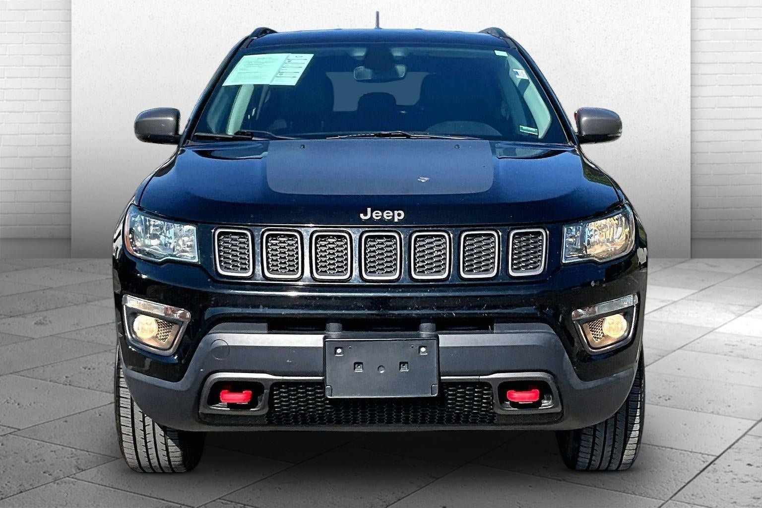 Used 2019 Jeep Compass Trailhawk AWD/4WD image 25
