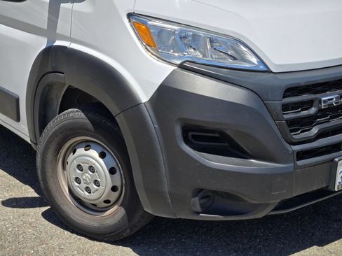 Used 2023 RAM ProMaster 2500 FWD image 9