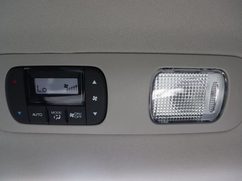 Used 2026 Honda Odyssey EX-L image 16
