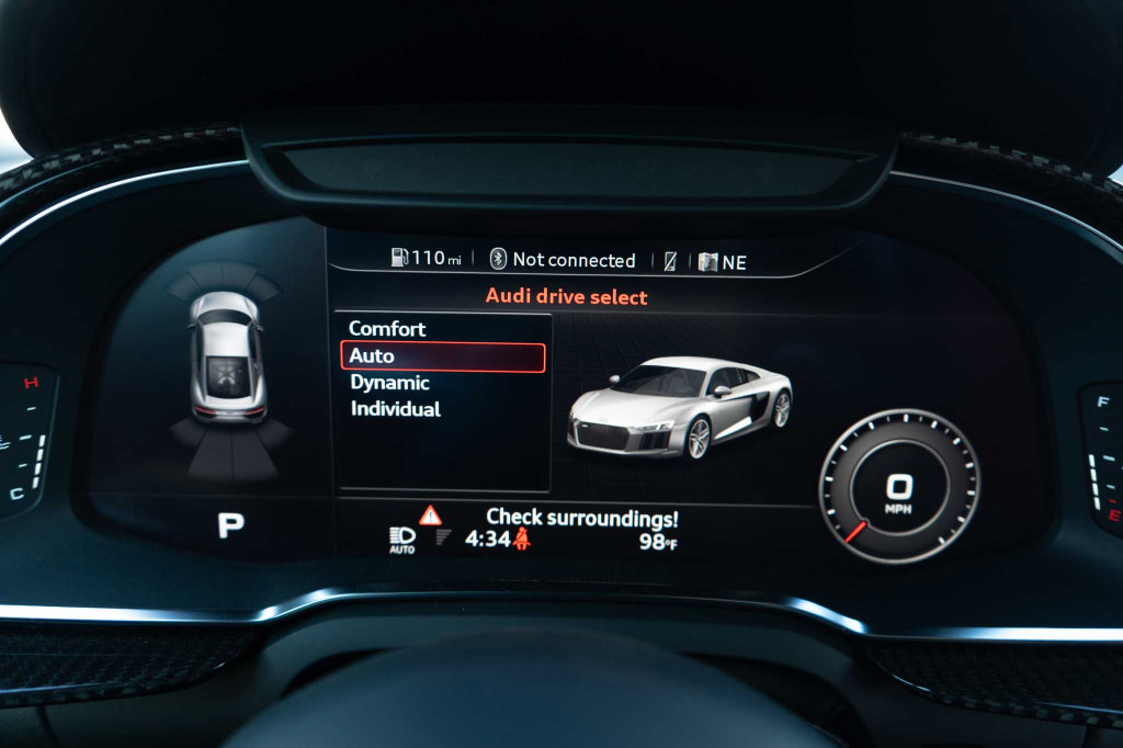 Used 2018 Audi R8 V10 plus AWD/4WD image 40