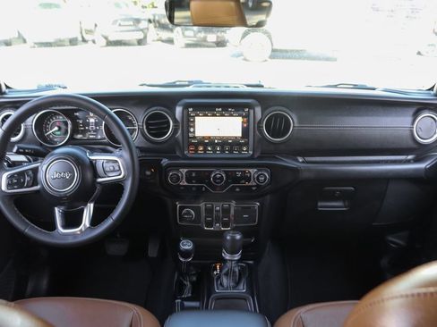 Used 2023 Jeep Wrangler Unlimited Sahara AWD/4WD image 25