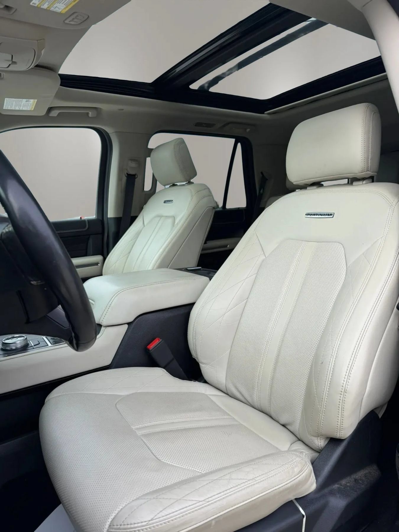 Used 2019 Ford Expedition Platinum AWD/4WD image 9