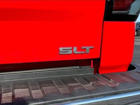 Used 2018 GMC Sierra 1500 SLT w/ SLT Premium Package AWD/4WD image 25