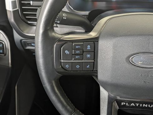 Certified 2022 Ford F150 Platinum w/ Equipment Group 701A High AWD/4WD image 18
