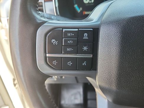 Used 2022 Ford F150 Lariat w/ Equipment Group 502A High image 22