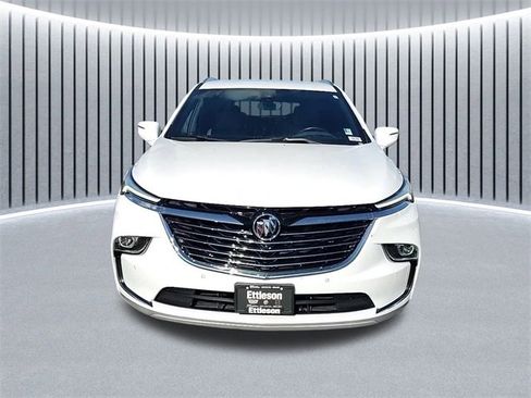 Used 2024 Buick Enclave Premium image 10
