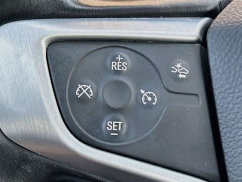 Used 2021 GMC Acadia SLT w/ LPO, Floor Liner Package FWD image 37