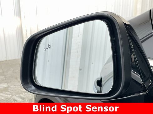 Certified 2022 Buick Encore Preferred w/ Safety Package image 32