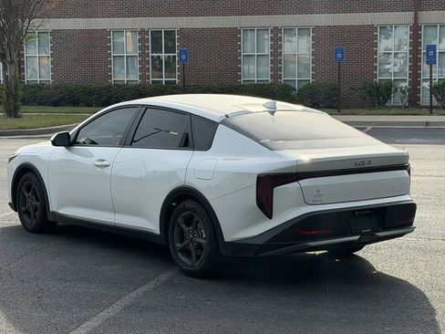Certified 2025 Kia K4 LXS image 3