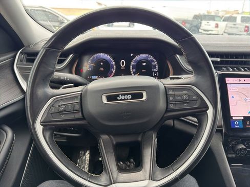 Used 2021 Jeep Grand Cherokee L Limited image 18