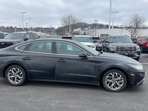 Used 2023 Hyundai Sonata SEL image 3