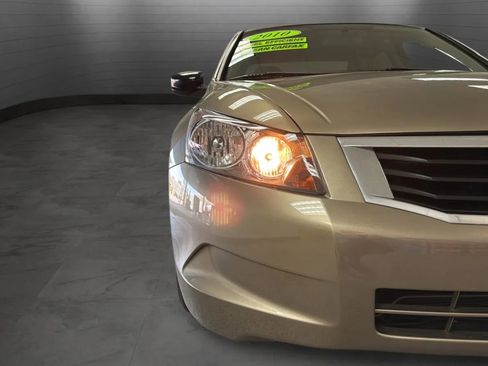 Used 2010 Honda Accord LX image 28