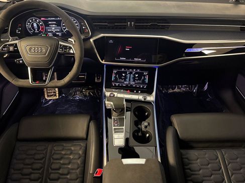 Used 2025 Audi RS 6 performance image 12