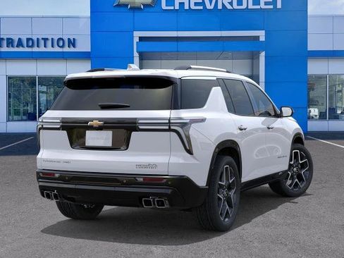 New 2026 Chevrolet Traverse High Country AWD/4WD image 4