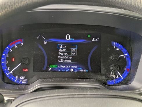 Used 2022 Toyota Corolla LE FWD image 16