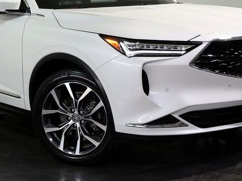 Used 2023 Acura MDX SH-AWD w/ Technology Package image 8