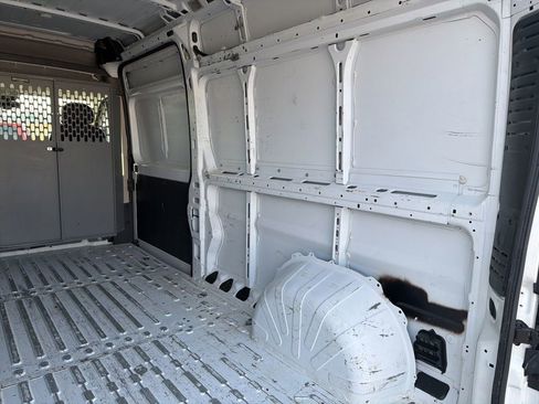 Used 2021 RAM ProMaster 2500 image 17