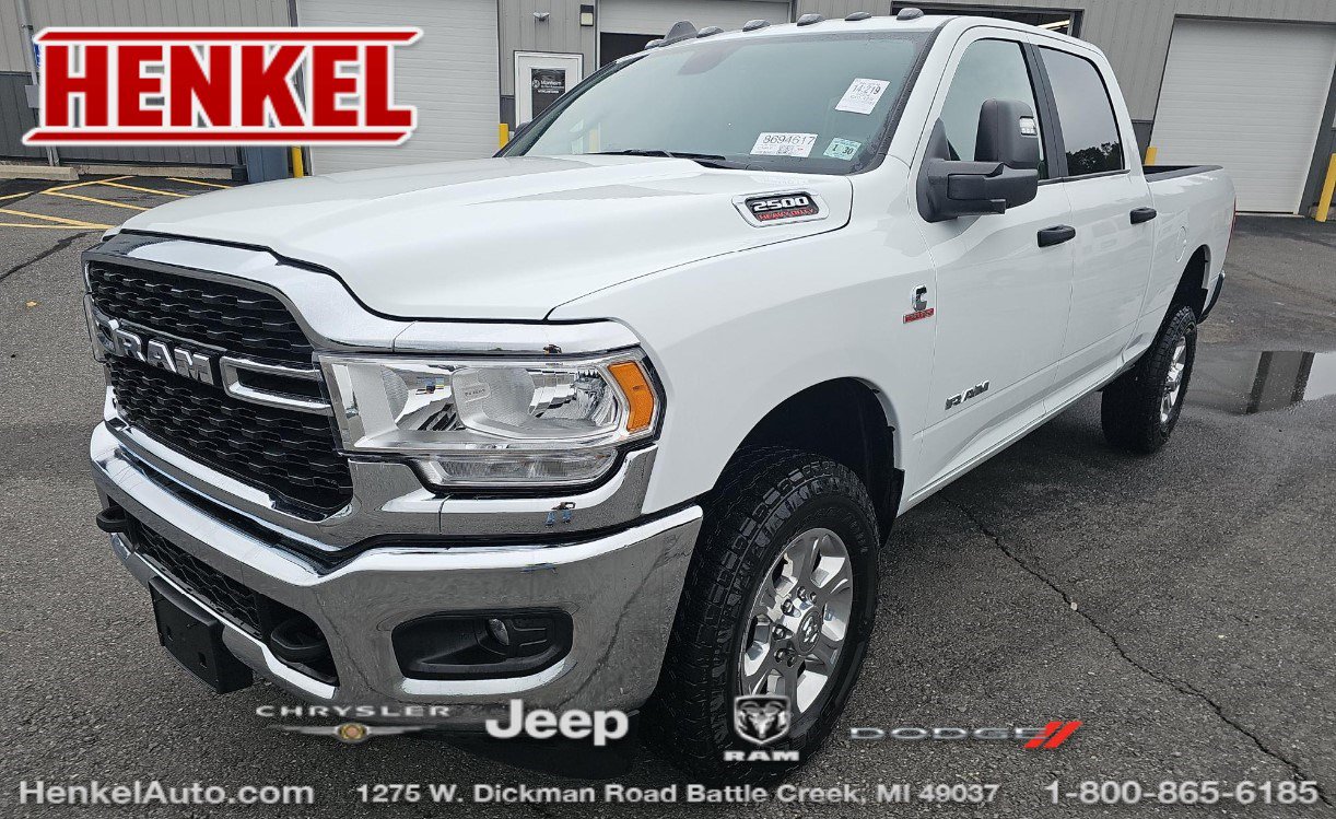 Used 2024 RAM 2500 Big Horn w/ Snow Chief Group AWD/4WD image 1